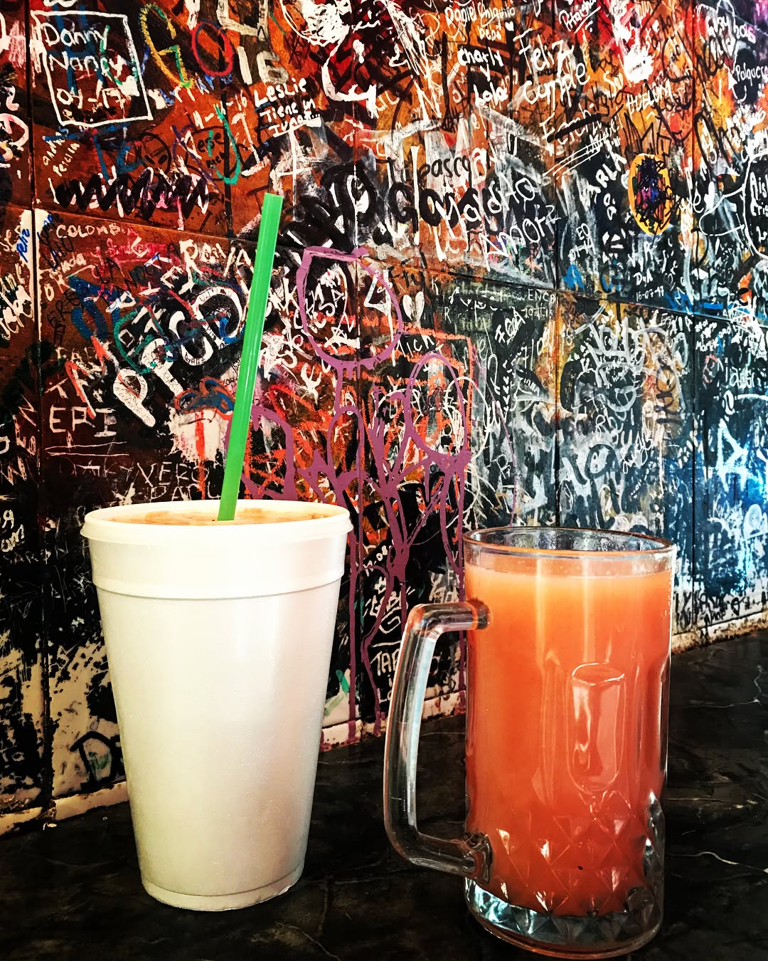 Pulque curado y michelada