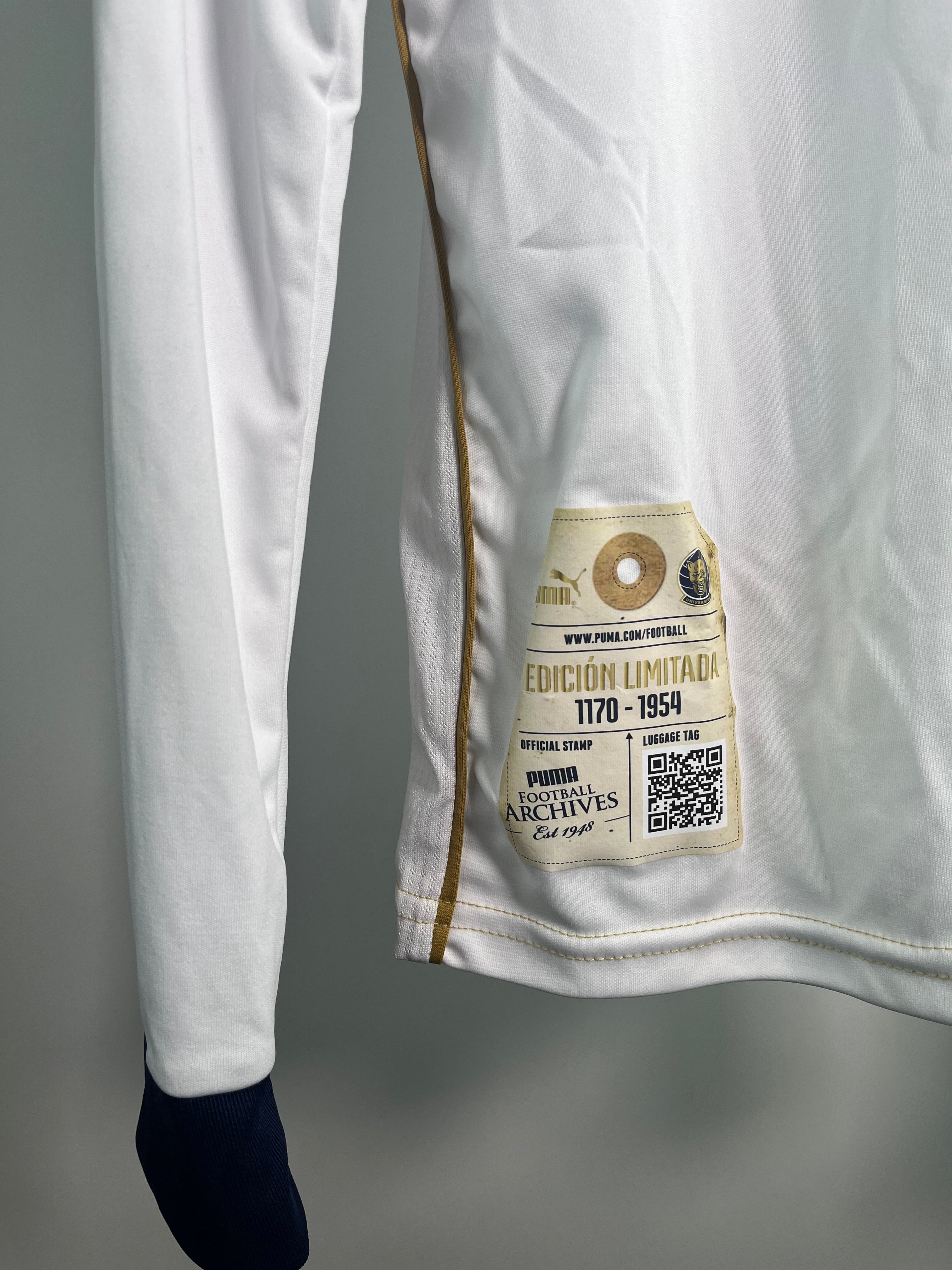 Jersey Pumas aniversario 2013–2014 manga larga (L)